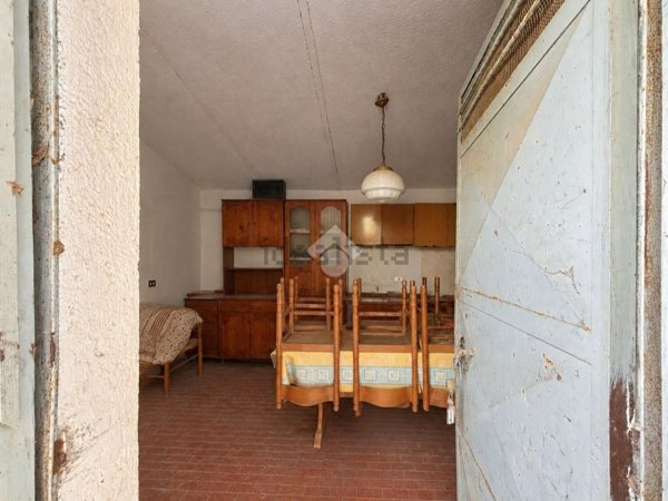 appartamento in vendita a Sezze in zona Ceriara
