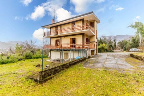 casa indipendente in vendita a Sezze in zona Colli