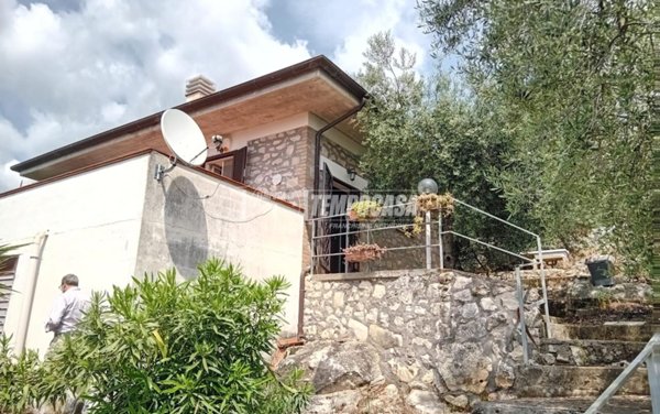 casa indipendente in vendita a Sonnino