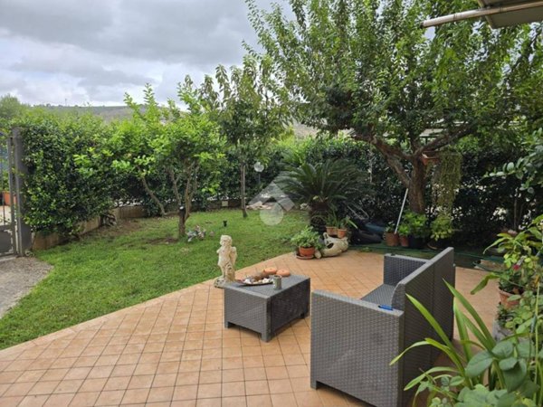 casa indipendente in vendita a Sonnino in zona Capocroce
