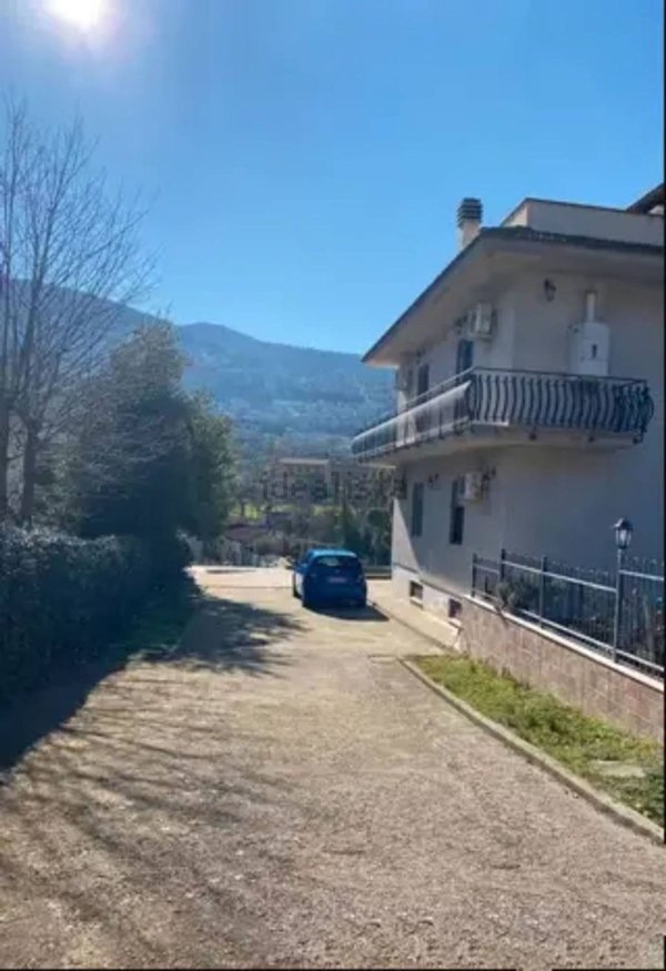 casa indipendente in vendita a Sonnino