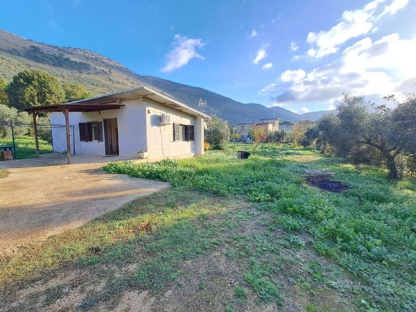 casa indipendente in vendita a Sonnino
