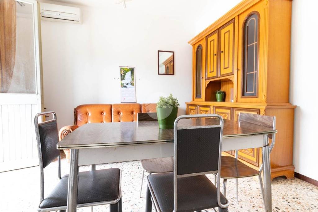 casa indipendente in vendita a Sonnino