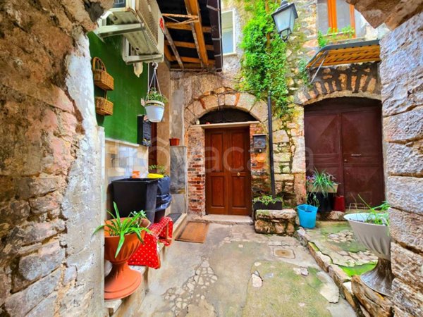 appartamento in vendita a Sonnino