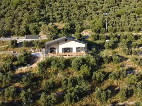 casa indipendente in vendita a Sonnino