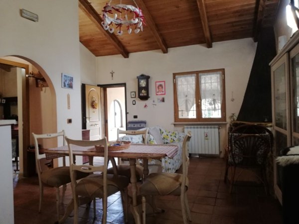 casa indipendente in vendita a Sonnino