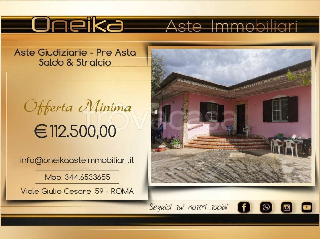 casa indipendente in vendita a Sonnino in zona Sonnino Scalo