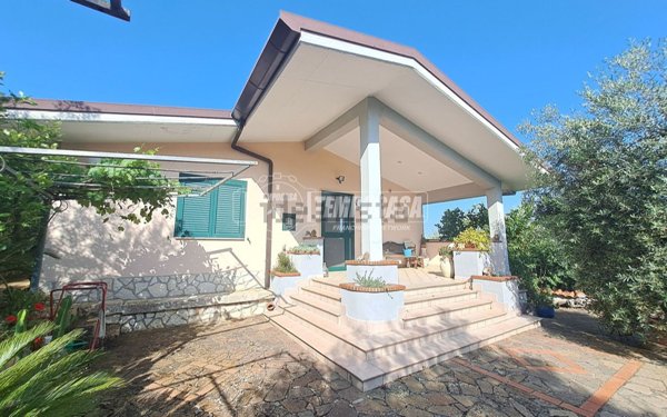 casa indipendente in vendita a Sonnino