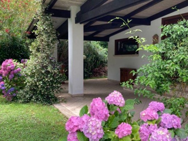 casa indipendente in vendita a Sonnino in zona Sonnino Scalo