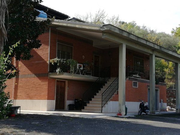 casa indipendente in vendita a Sonnino