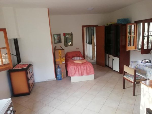 casa indipendente in vendita a Sonnino