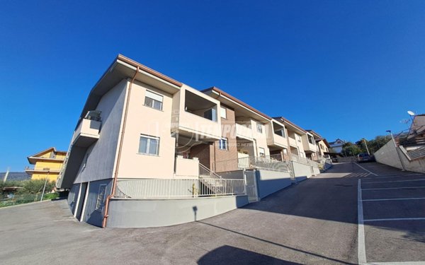 appartamento in vendita a Sonnino in zona Sonnino Scalo