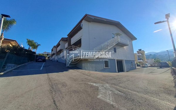 appartamento in vendita a Sonnino in zona Sonnino Scalo