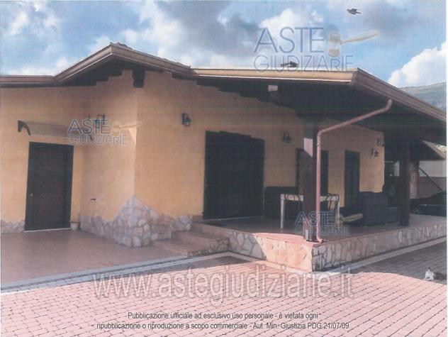 casa indipendente in vendita a Sonnino