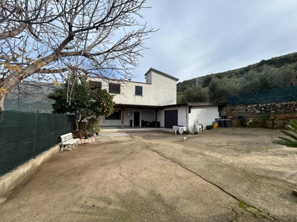 casa indipendente in vendita a Sonnino