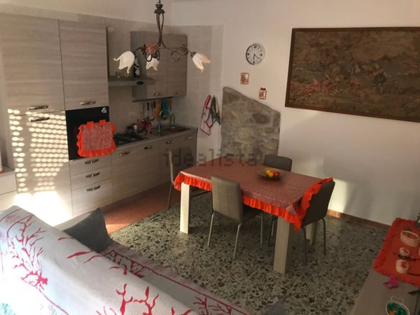 casa indipendente in vendita a Sonnino