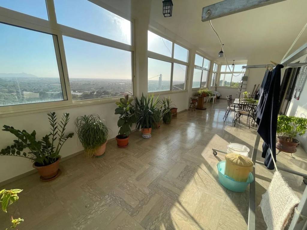 casa indipendente in vendita a Sonnino in zona Fienili