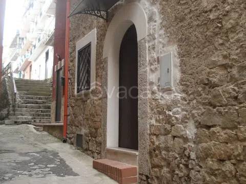 casa indipendente in vendita a Sonnino