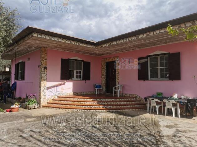 appartamento in vendita a Sonnino in zona Sonnino Scalo