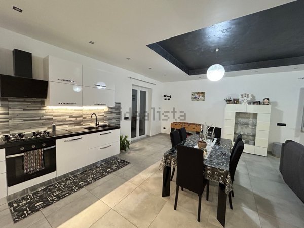 casa indipendente in vendita a Sonnino