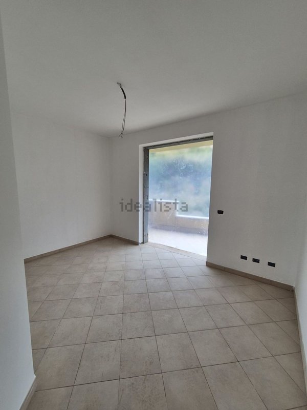appartamento in vendita a Sonnino in zona Fienili