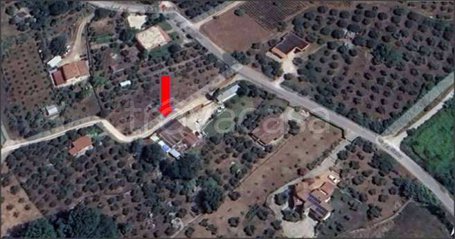 casa indipendente in vendita a Sonnino in zona Fienili