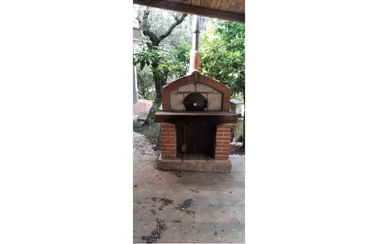 casa indipendente in vendita a Sonnino in zona Fienili
