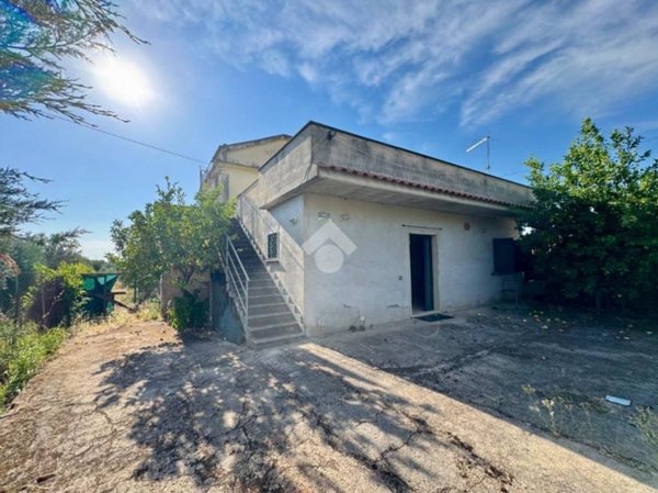 casa indipendente in vendita a Sonnino in zona Capocroce