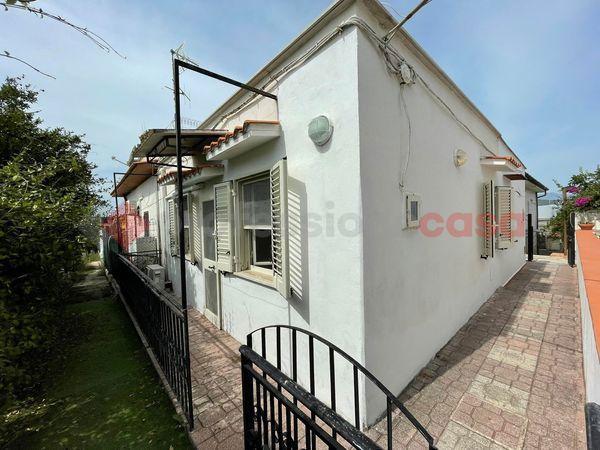 casa indipendente in vendita a Sperlonga