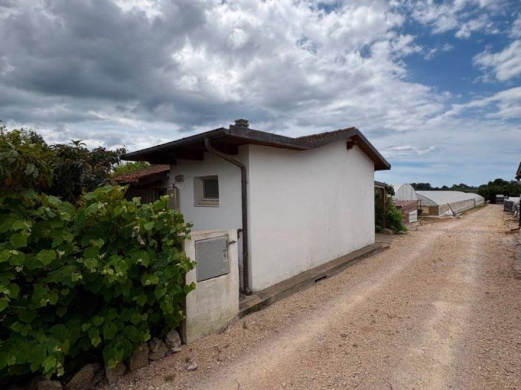 casa indipendente in vendita a Sperlonga