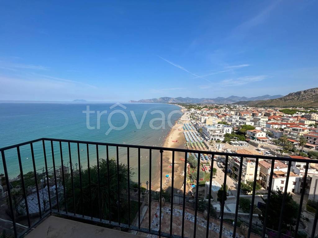 appartamento in vendita a Sperlonga