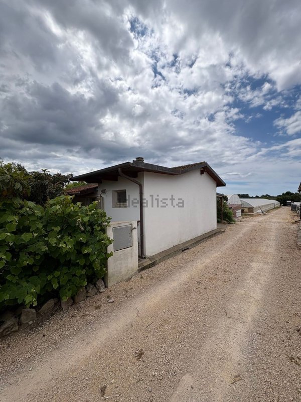 casa indipendente in vendita a Sperlonga