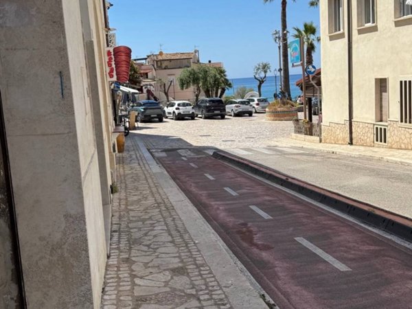negozio in vendita a Sperlonga