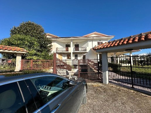 casa indipendente in vendita a Sperlonga