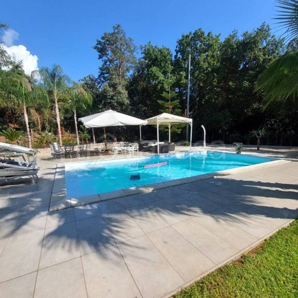 casa indipendente in vendita a Sperlonga