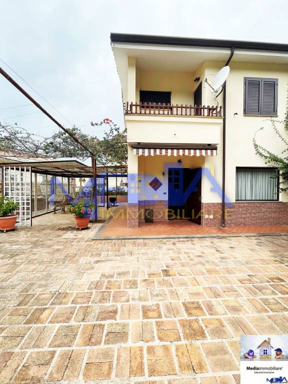 casa indipendente in vendita a Sperlonga