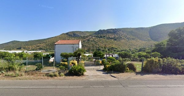 casa indipendente in vendita a Sperlonga