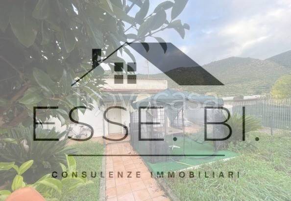 casa indipendente in vendita a Sperlonga