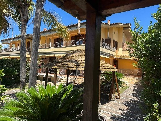 casa indipendente in vendita a Sperlonga