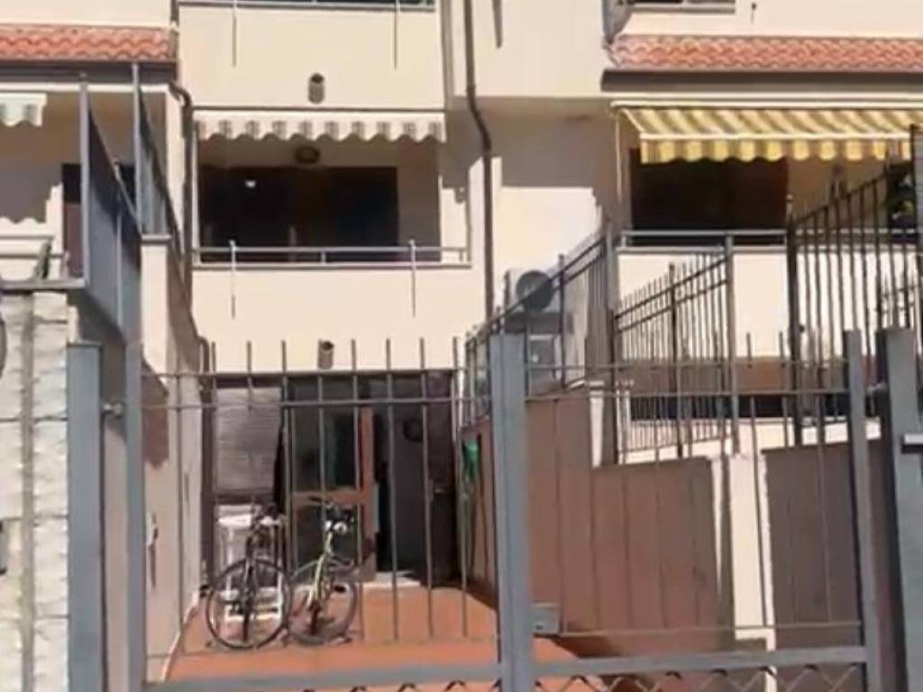 casa indipendente in vendita a Sperlonga