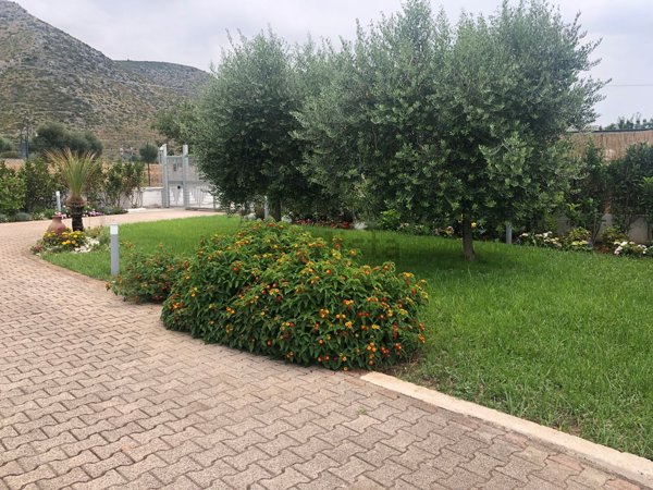 casa indipendente in vendita a Sperlonga