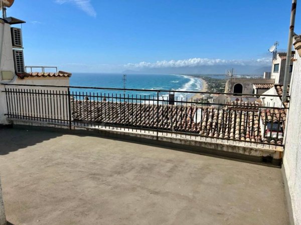 appartamento in vendita a Sperlonga