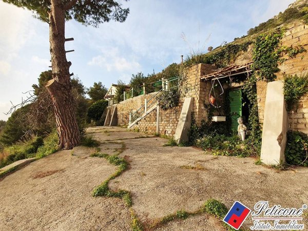 casa indipendente in vendita a Sperlonga