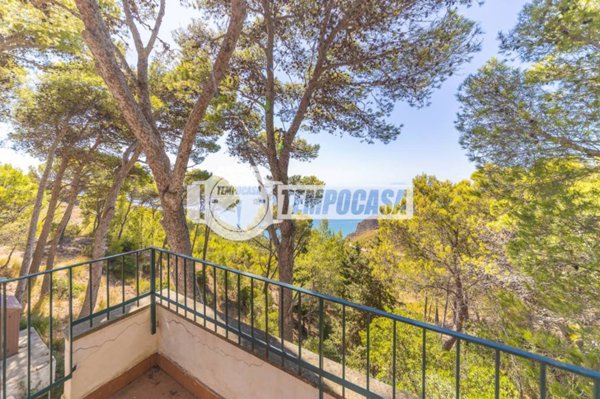 casa indipendente in vendita a Sperlonga