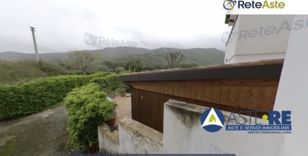 casa indipendente in vendita a Sperlonga