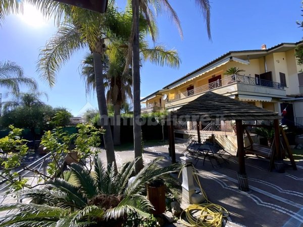 casa indipendente in vendita a Sperlonga