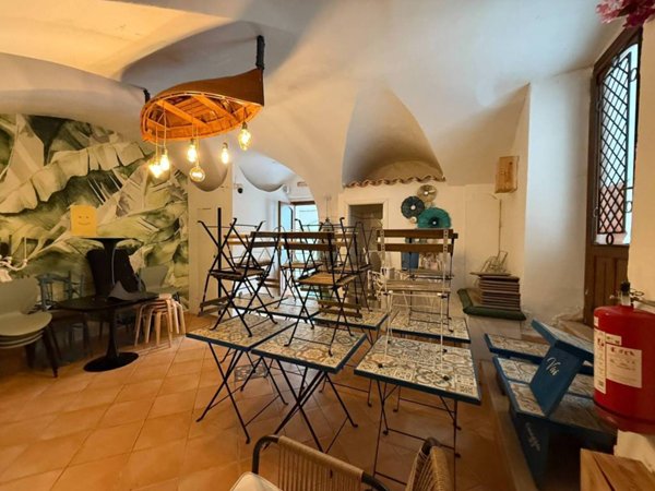 negozio in vendita a Sperlonga