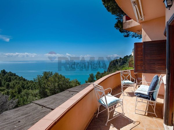 appartamento in vendita a Sperlonga