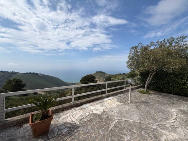 appartamento in vendita a Sperlonga