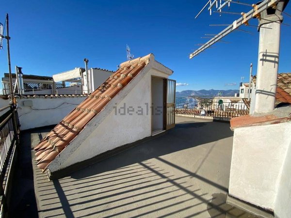 appartamento in vendita a Sperlonga in zona Fontana della Camera
